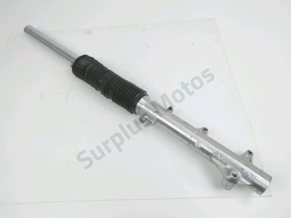Tube de fourche gauche