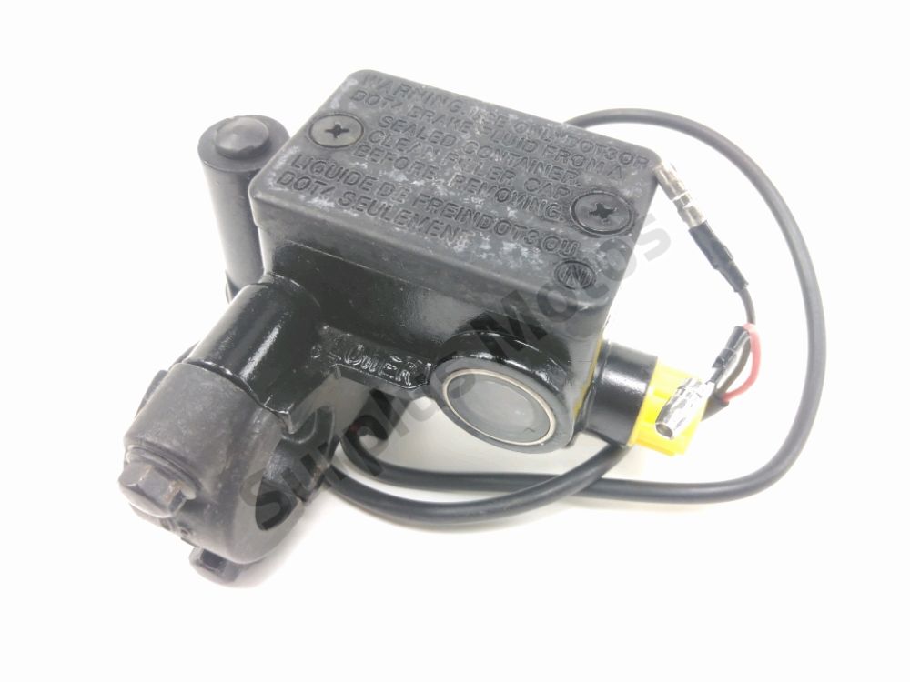 Maitre cylindre frein ar complet