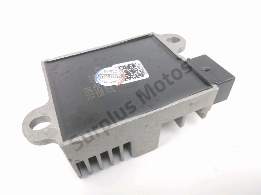 REGULATEUR DE TENSION