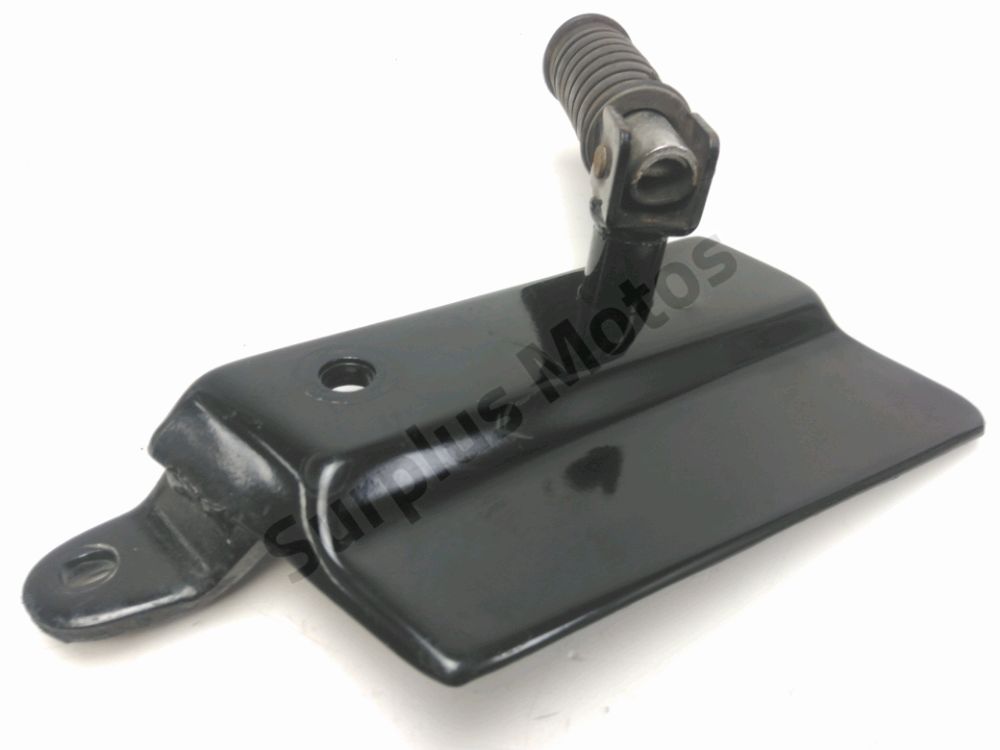 Platine et repose pieds arriere gauche