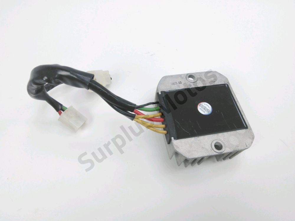 REGULATEUR DE TENSION