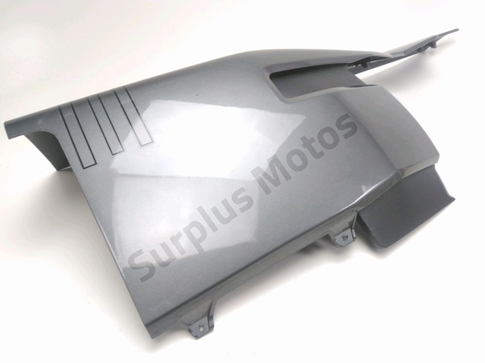 CACHE LATERAL GAUCHE