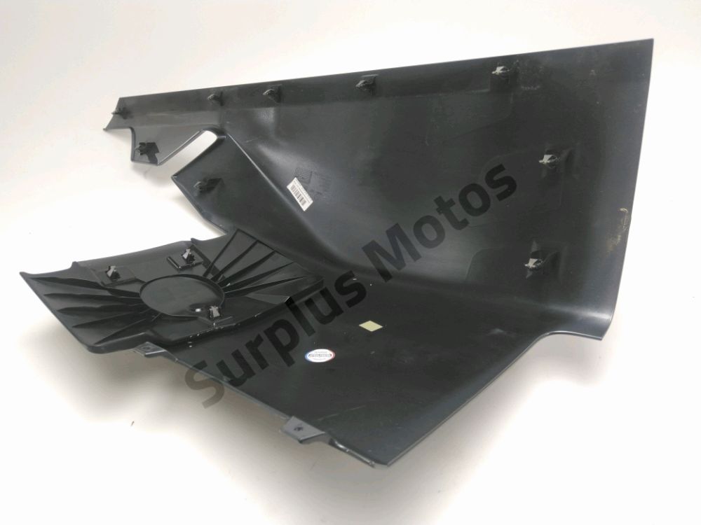 CACHE LATERAL GAUCHE