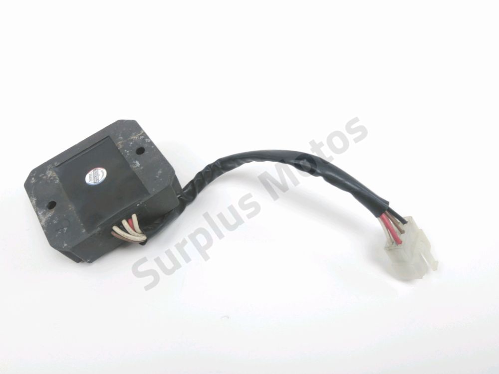 REGULATEUR DE TENSION