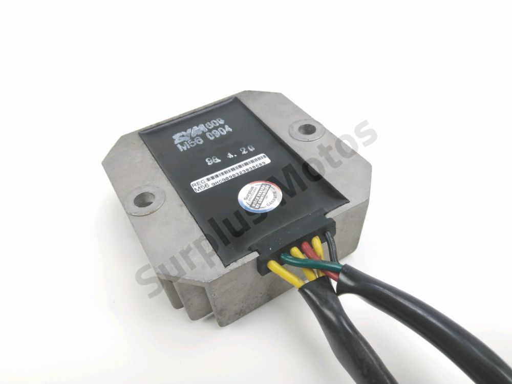 REGULATEUR DE TENSION