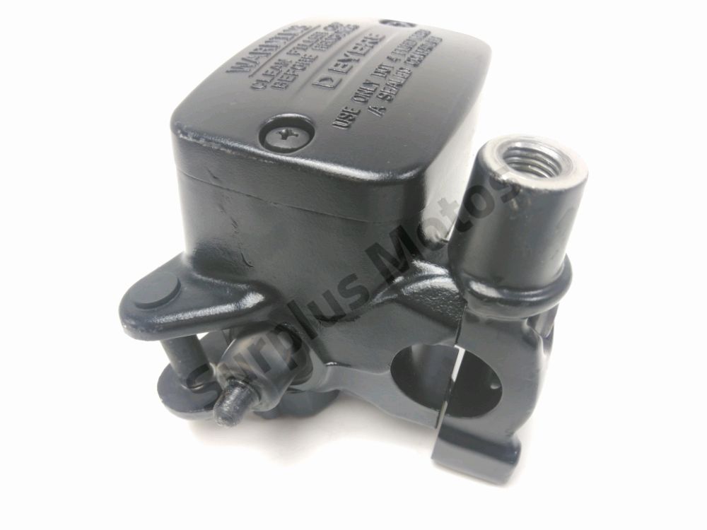 MAITRE CYLINDRE FREIN AR COMPLET