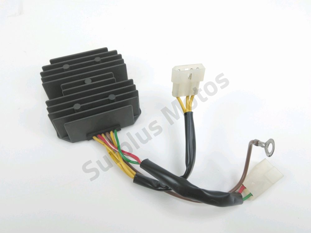 REGULATEUR DE TENSION