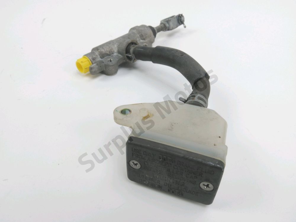 MAITRE CYLINDRE FREIN AR COMPLET