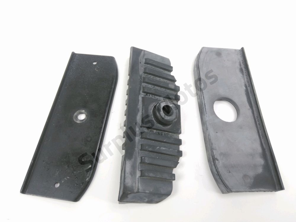 SILENT BLOC DE RESERVOIR