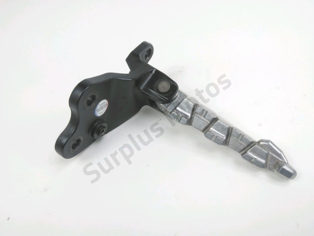 PLATINE ET REPOSE PIEDS ARRIERE DROIT