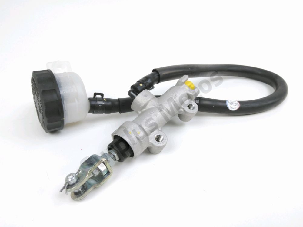 MAITRE CYLINDRE FREIN AR COMPLET