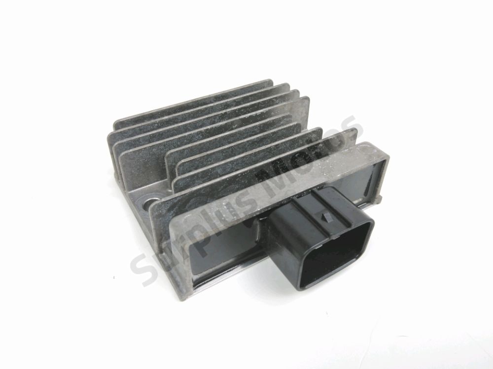 REGULATEUR DE TENSION