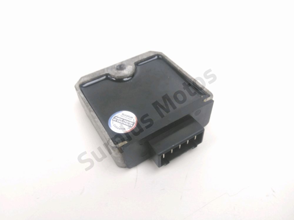 REGULATEUR DE TENSION