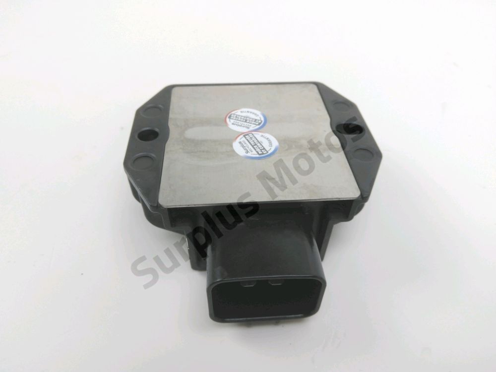 REGULATEUR DE TENSION