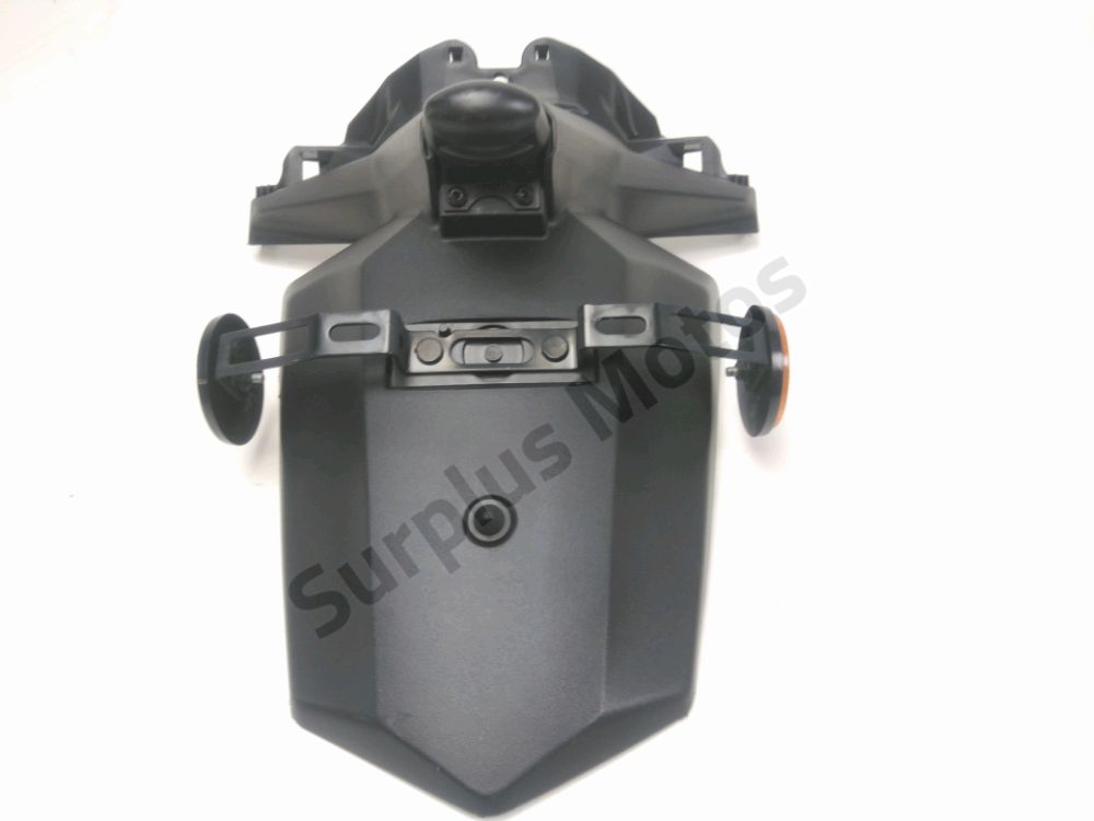 Support de plaque et eclairage