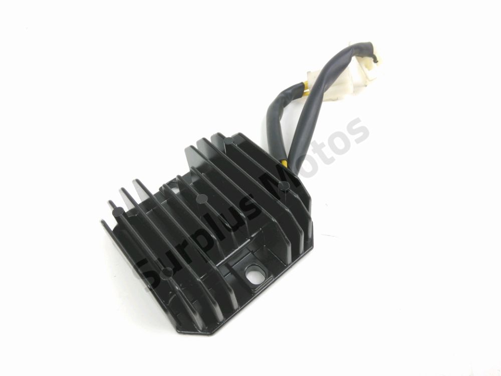 REGULATEUR DE TENSION