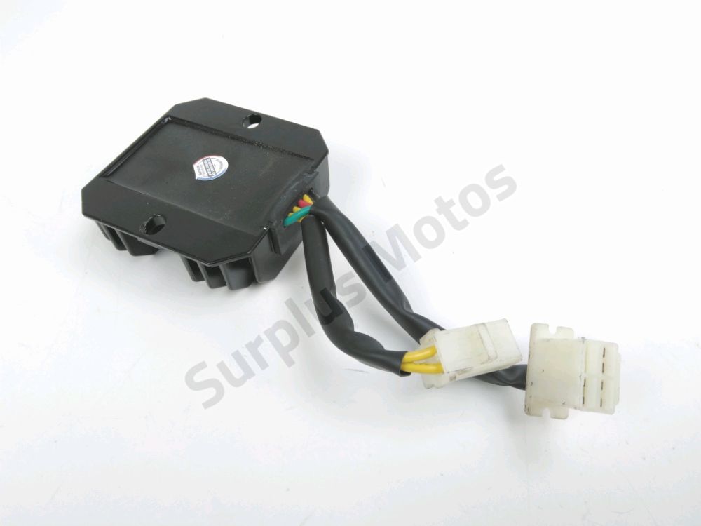 REGULATEUR DE TENSION