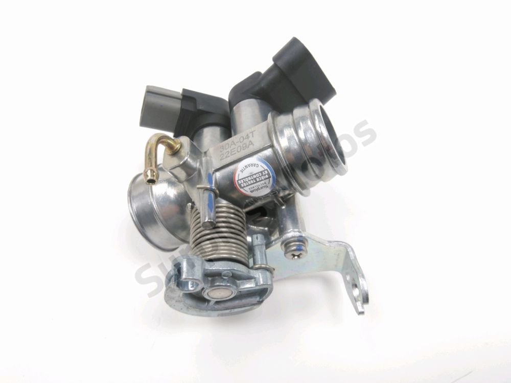 Corps d'injection droit