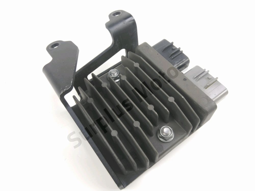 REGULATEUR DE TENSION