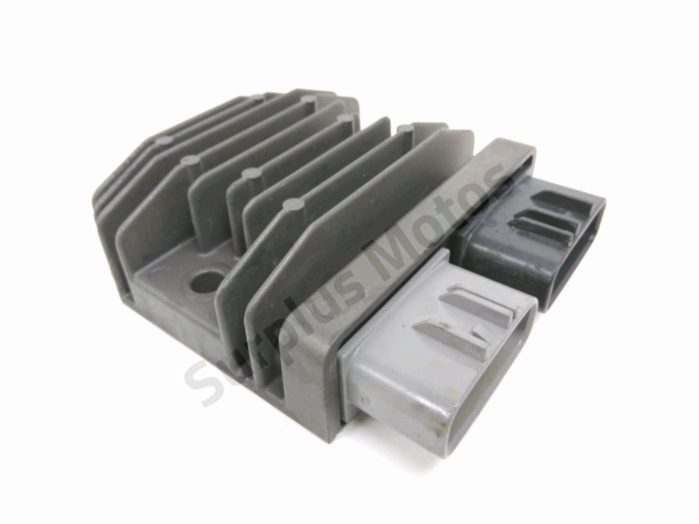 REGULATEUR DE TENSION