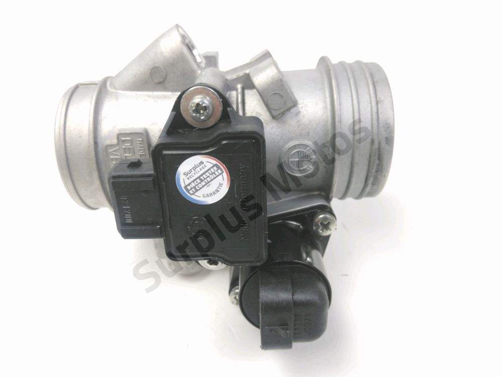 Corps d'injection droit