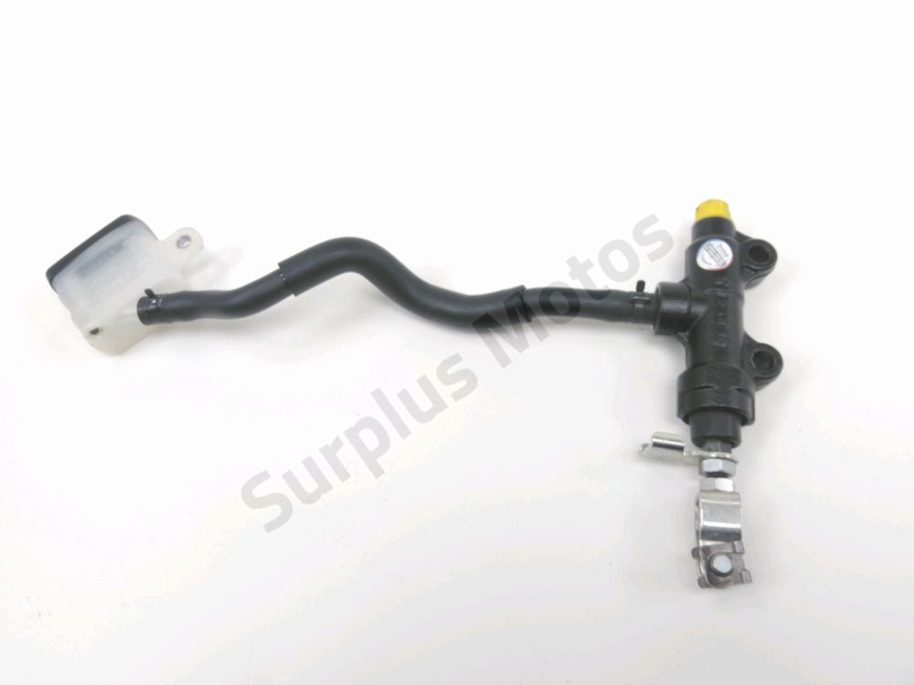 Maitre cylindre frein ar complet