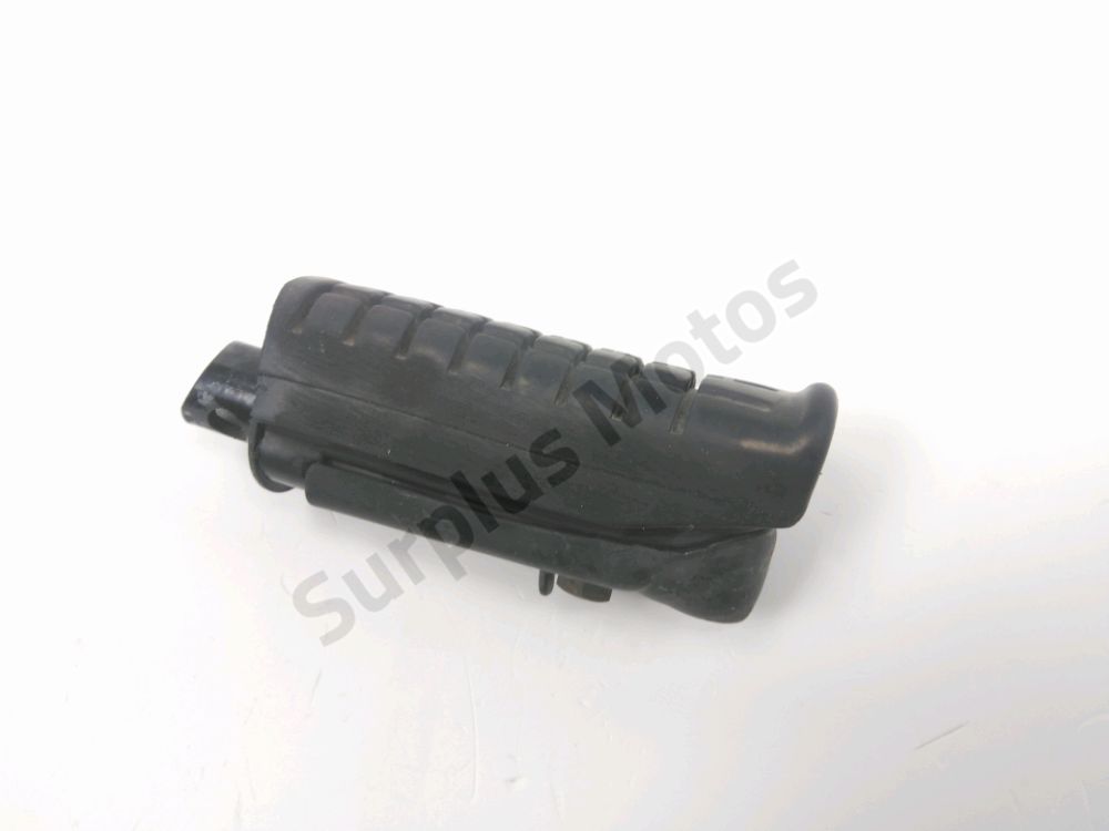 Repose pieds avant droit