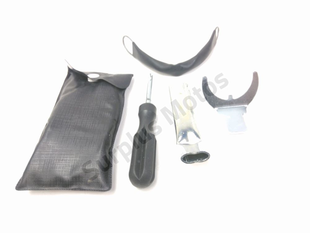 TROUSSE OUTIL