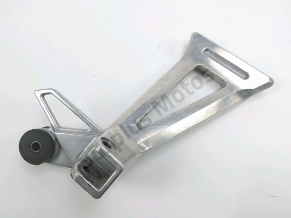 Platine et repose pieds arriere droit