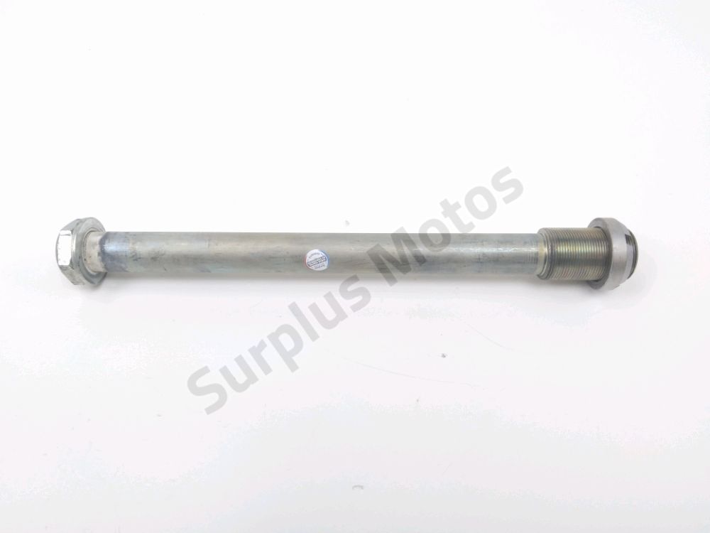 Axe de bras oscillant