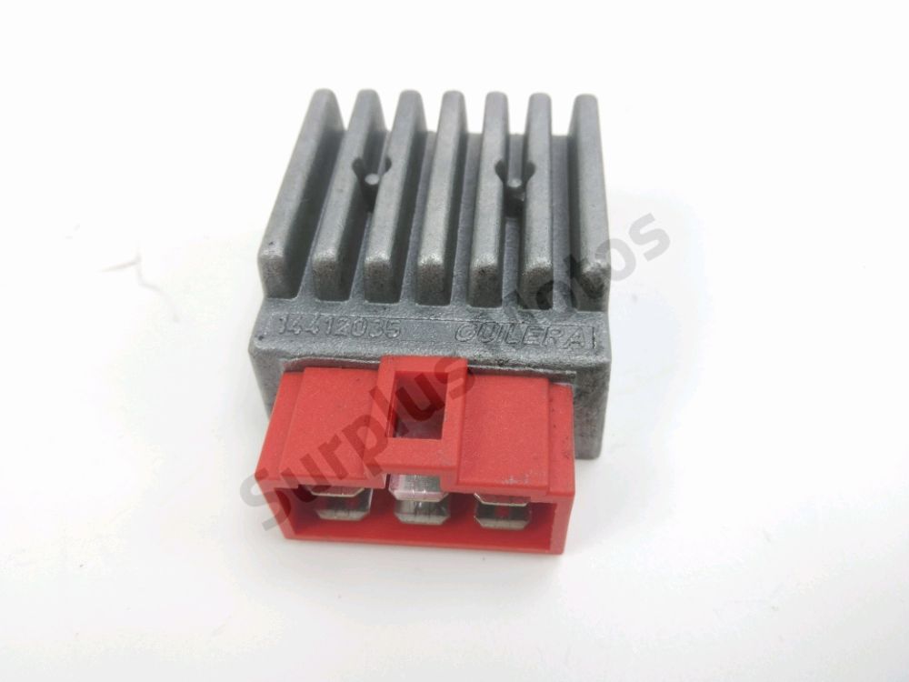 REGULATEUR DE TENSION