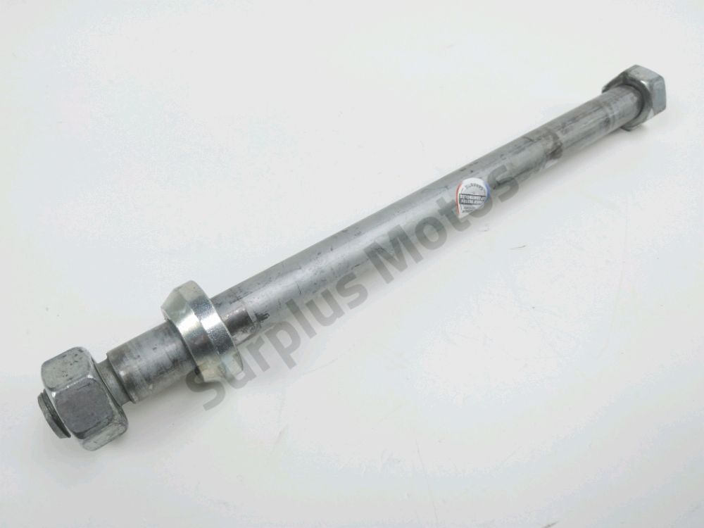 AXE DE ROUE ARRIERE