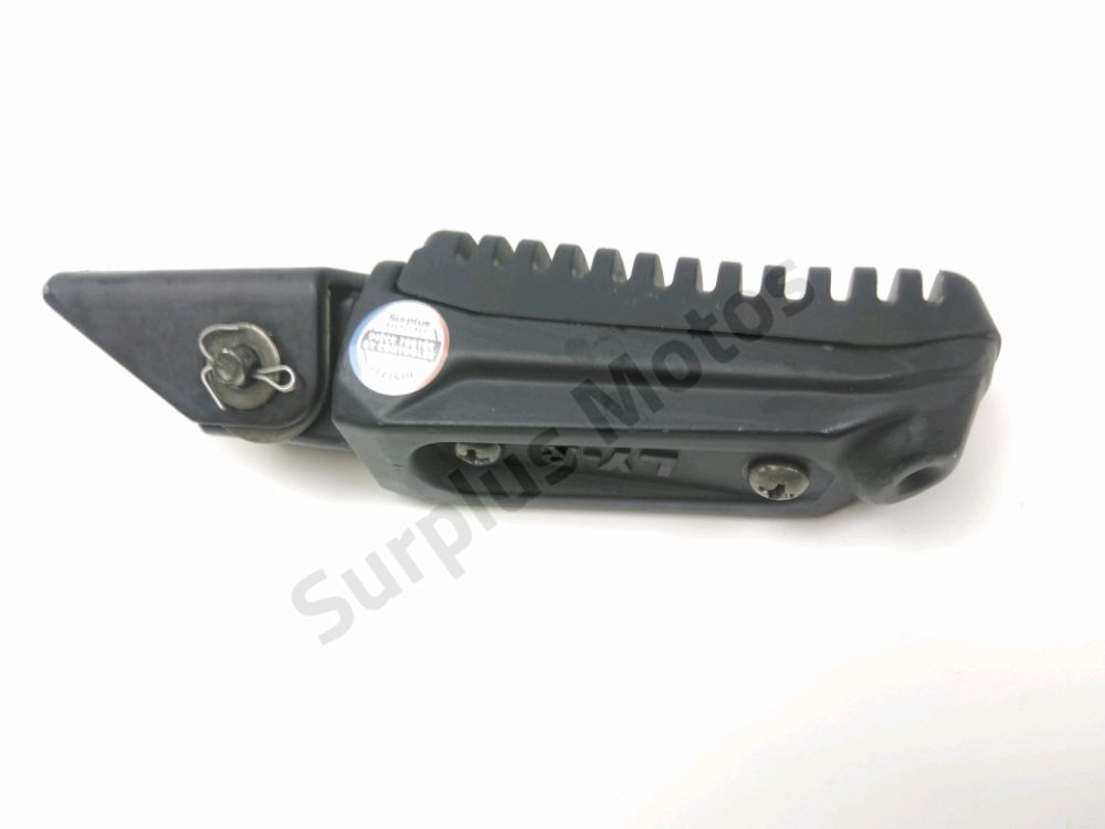 REPOSE PIEDS ARRIERE DROIT