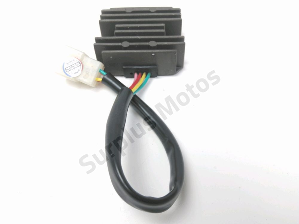 REGULATEUR DE TENSION