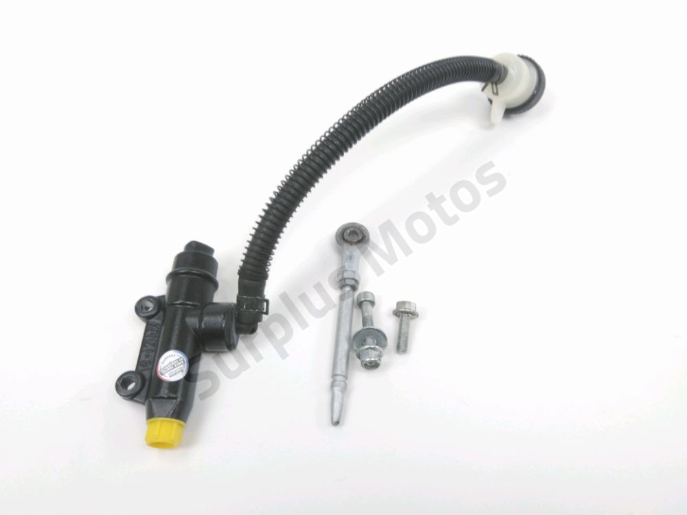 Maitre cylindre frein ar complet