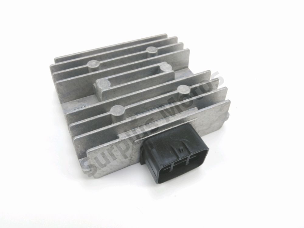 REGULATEUR DE TENSION