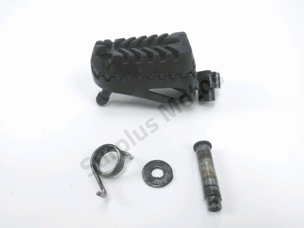 Repose pieds avant gauche