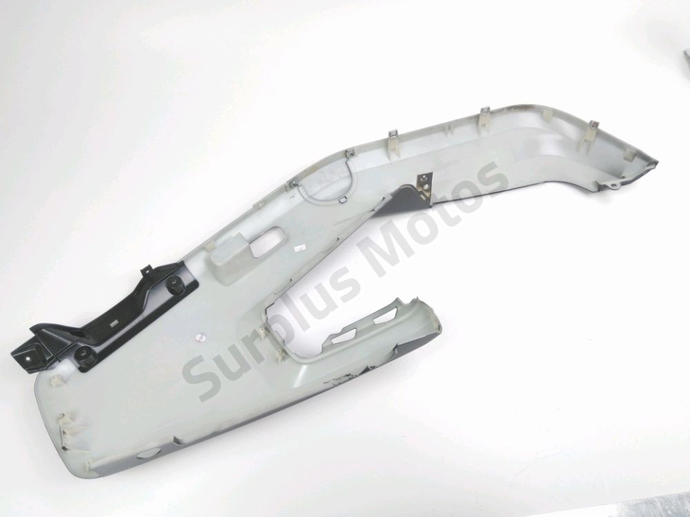 CARENAGE ARRIERE DROIT