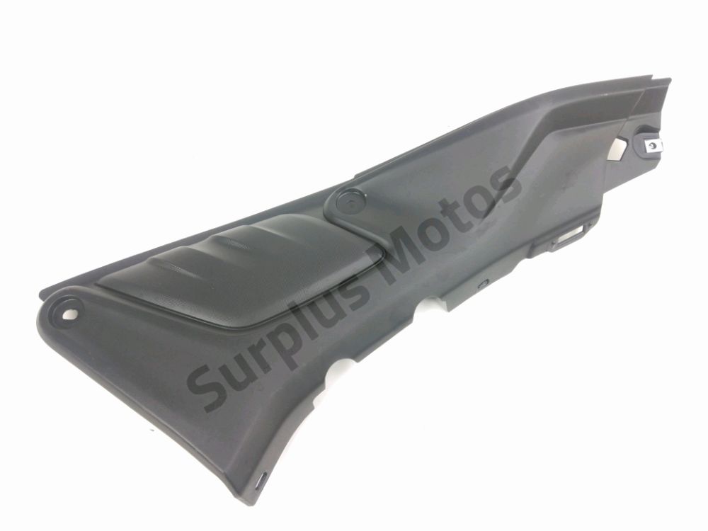 CACHE LATERAL GAUCHE