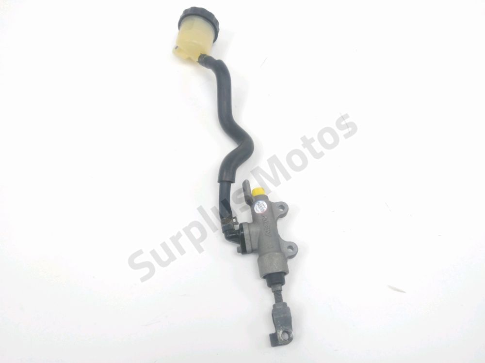 MAITRE CYLINDRE FREIN AR COMPLET