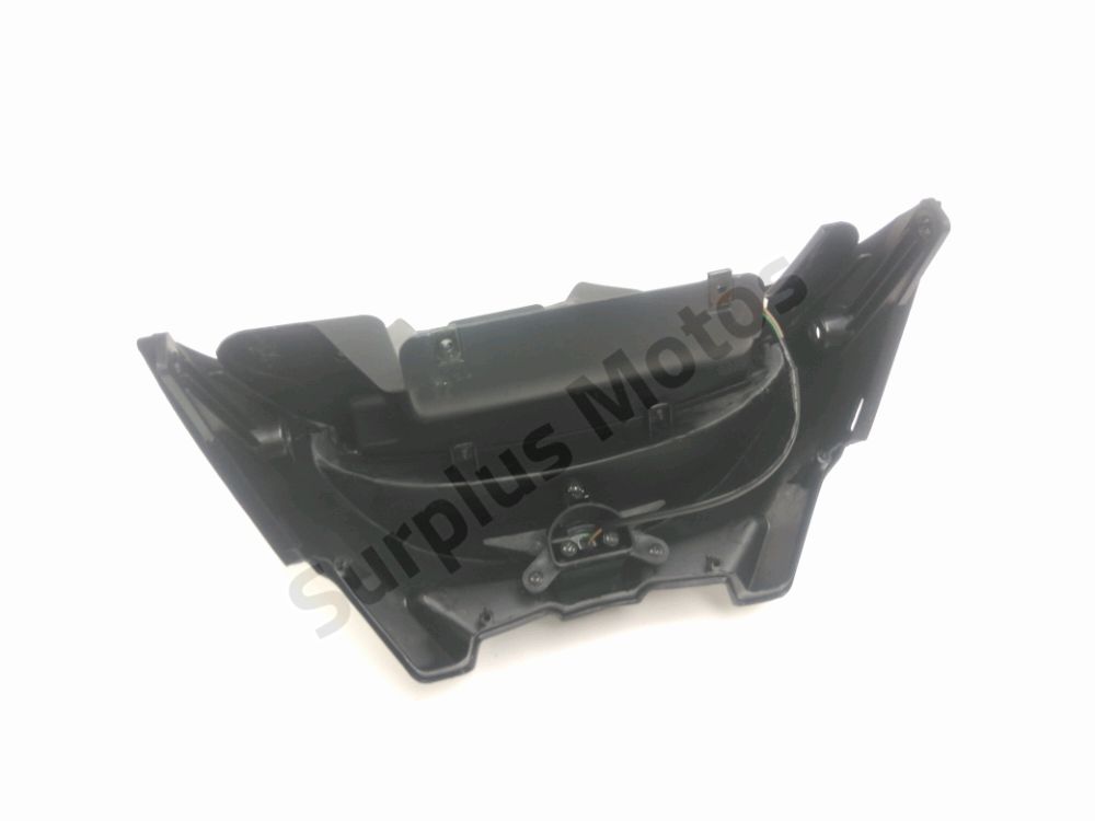 SUPPORT DE PLAQUE ET ECLAIRAGE