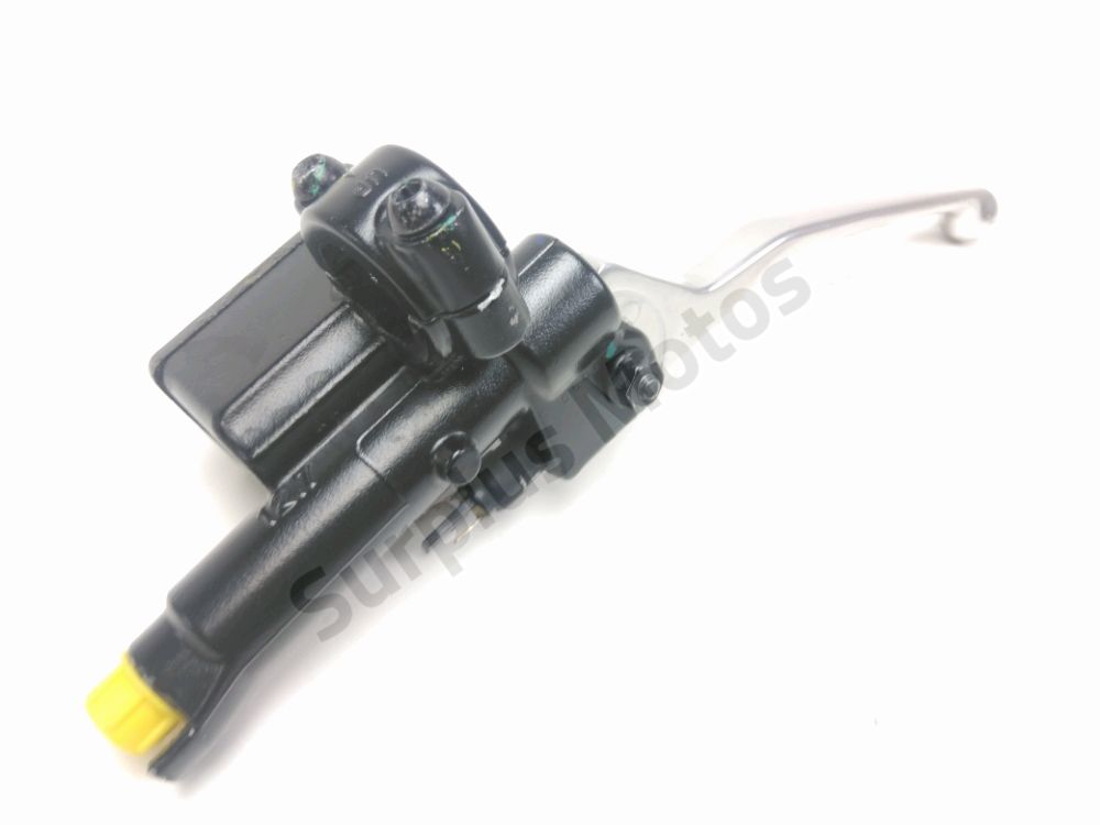 MAITRE CYLINDRE FREIN AV COMPLET