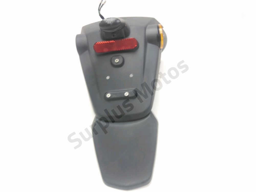 Support de plaque et eclairage