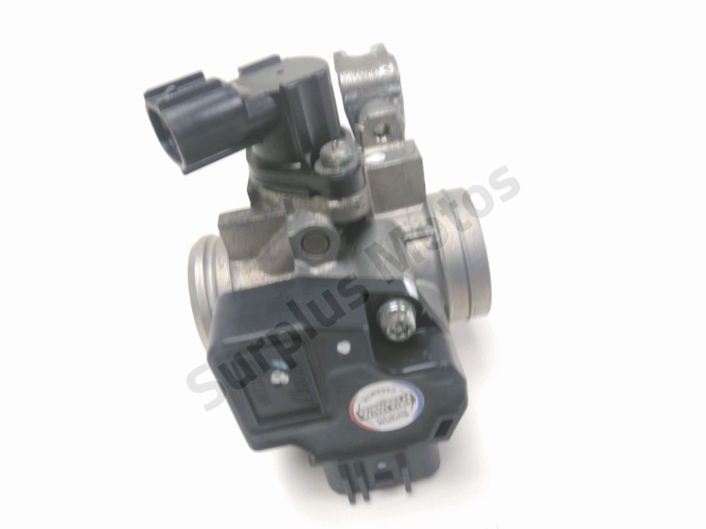 Corps d'injection droit