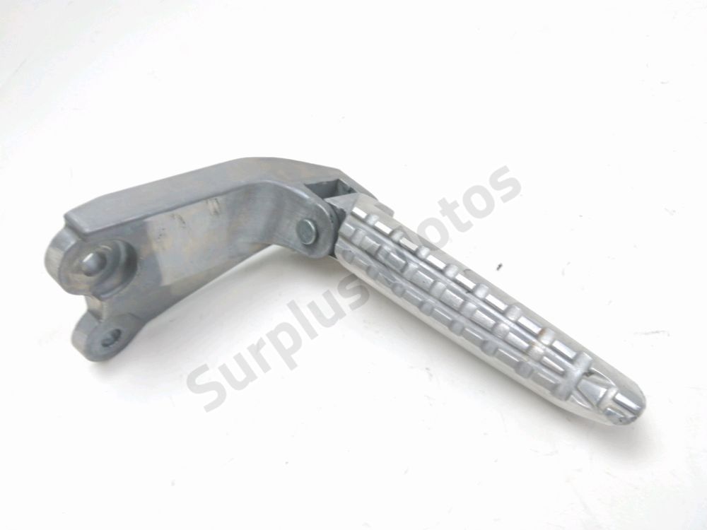 Platine et repose pieds arriere gauche