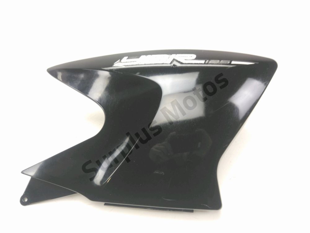 CARENAGE AVANT DROIT