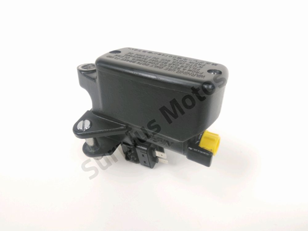 Maitre cylindre frein av complet