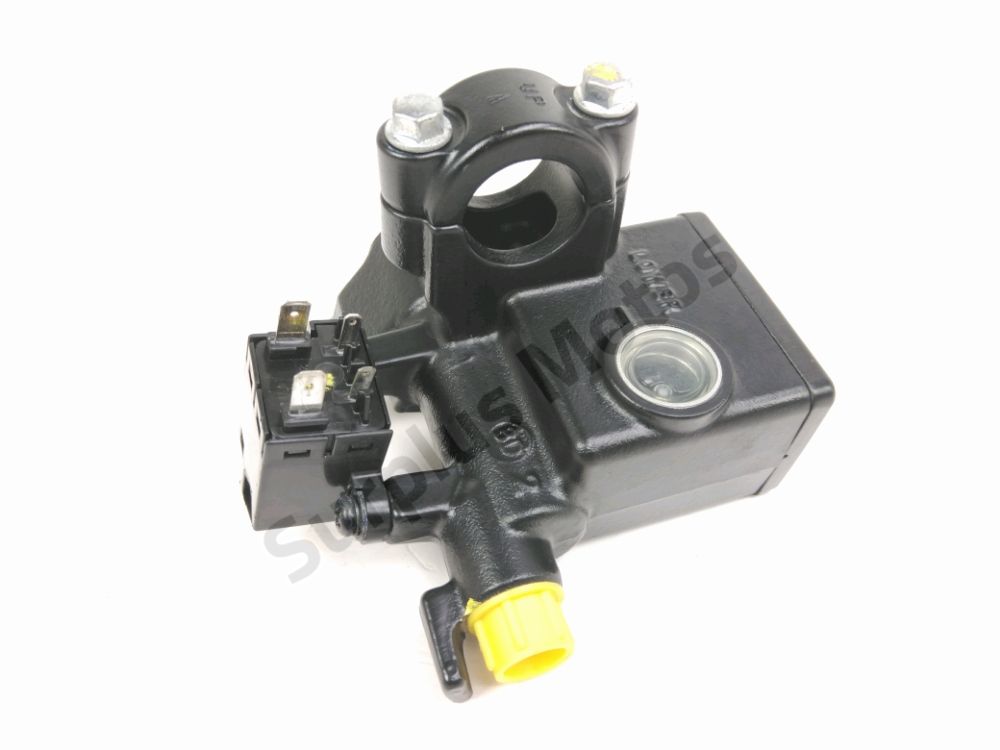 Maitre cylindre frein ar complet