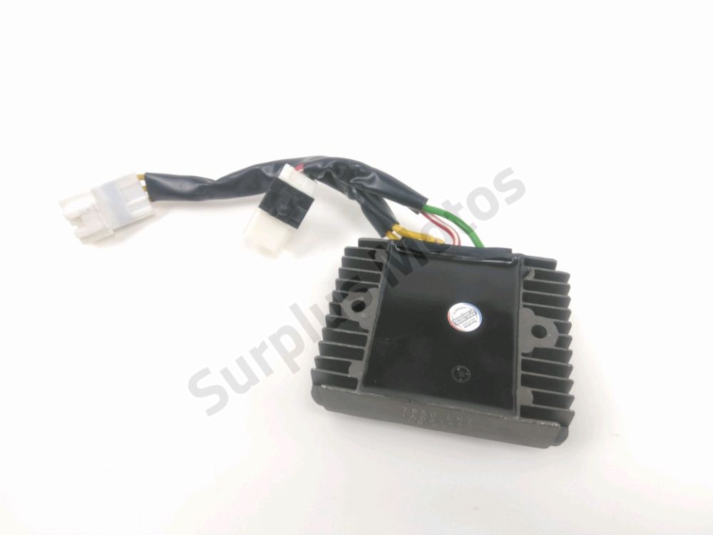 REGULATEUR DE TENSION