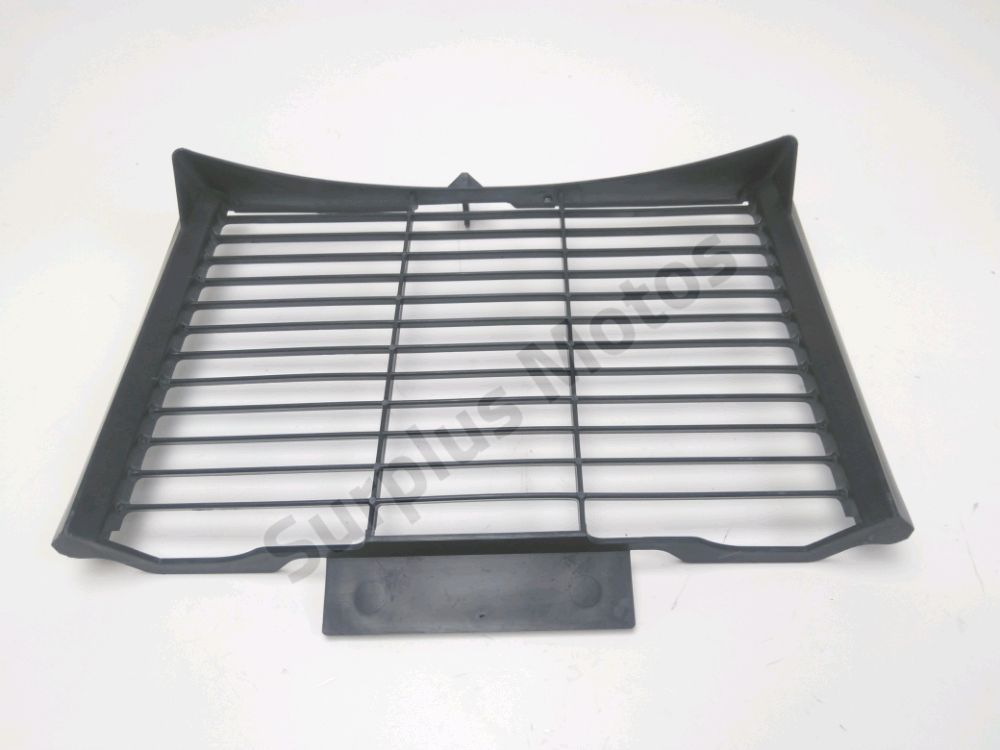 GRILLE DE RADIATEUR